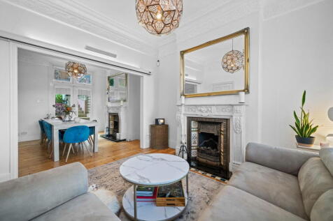 Sandrock Road, London SE13 4 bed terraced house for sale