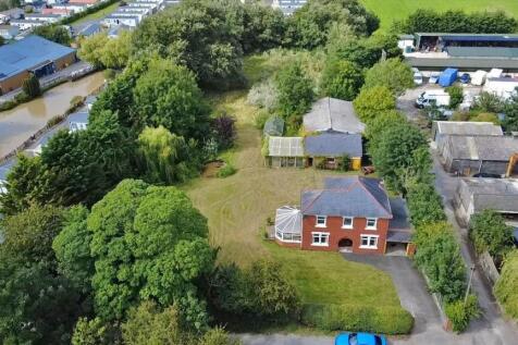 Springwood Farm, Sower Carr Lane... 3 bed detached house for sale