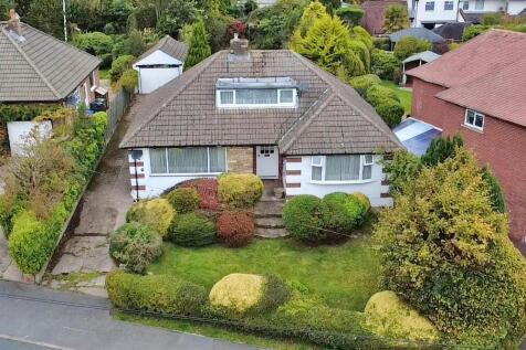 3 bedroom detached bungalow for sale
