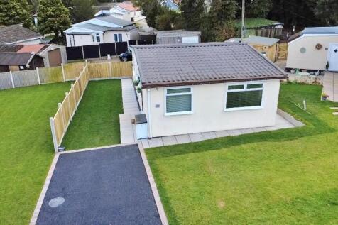 2 bedroom chalet for sale