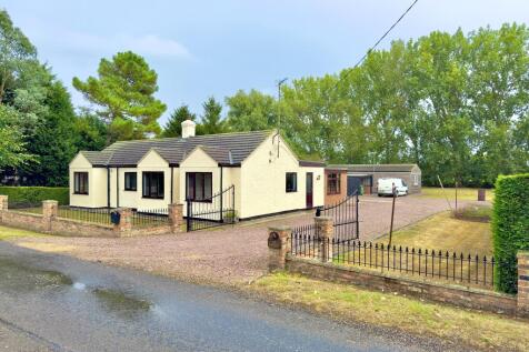 Grangehill Road, Tydd St Giles 3 bed detached bungalow for sale