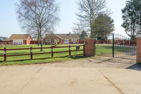Springway Lane, Westonzoyland, TA7 4 bed bungalow for sale