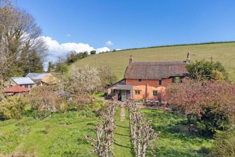 Little London, Broad Chalke, Salisbury 2 bed cottage for sale