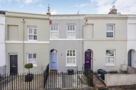 Lypiatt Street, Tivoli 2 bed house for sale