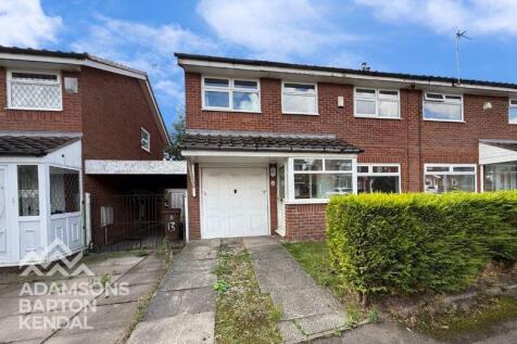 Bader Drive, Hopwood, Heywood 4 bed semi
