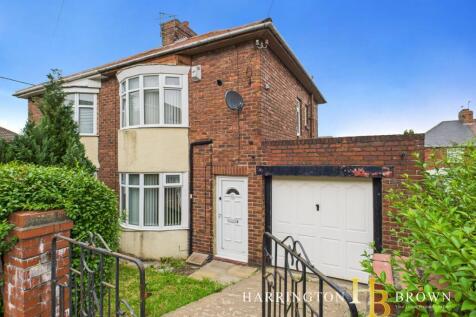 2 bedroom semi-detached house for sale