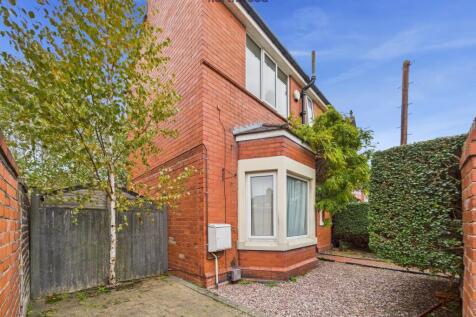 Poyser Street, Wrexham, LL13 2 bed semi