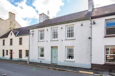 8 bedroom terraced house for sale