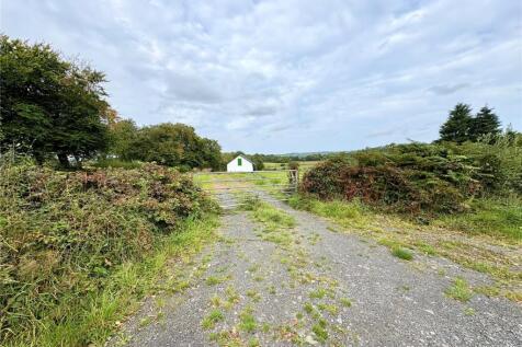 Detached house for sale