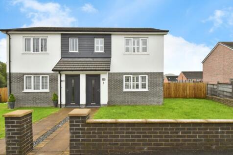 2 bedroom semi-detached house for sale