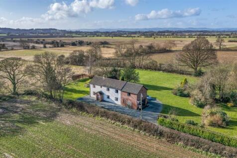 Bagley, Nr Ellesmere. 4 bed detached house for sale