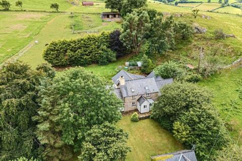 Maerdy, Corwen. 4 bed country house for sale