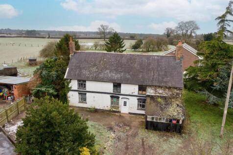 Yew Tree Farmhouse, Horton, Nr Wem. 3 bed detached house for sale