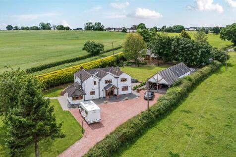 Welshampton, Nr Ellesmere. 4 bed detached house for sale