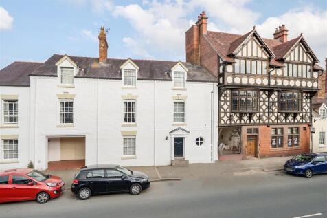 High Street, Overton on Dee. 5 bed house for sale