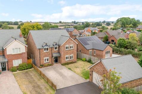 Robins Grove, Welshampton. 4 bed detached house for sale