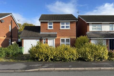 Diksmuide Drive, Ellesmere. 3 bed detached house for sale