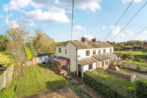 Dudleston Heath, Ellesmere. 2 bed end of terrace house for sale