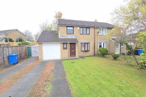 Warkworth Drive, Bothal Court Estate... 3 bed semi