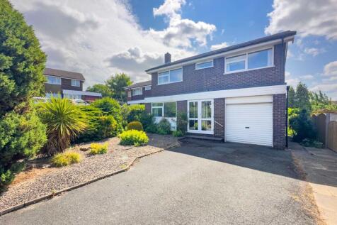 Wren Hill, Batley 4 bed detached house for sale