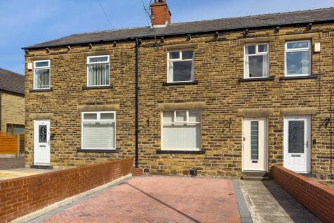 Welwyn Avenue, Batley 3 bed terraced house for sale