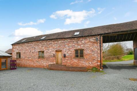 3 bedroom barn conversion for sale