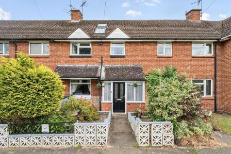 All Saints Avenue, Bewdley 3 bed terraced house for sale
