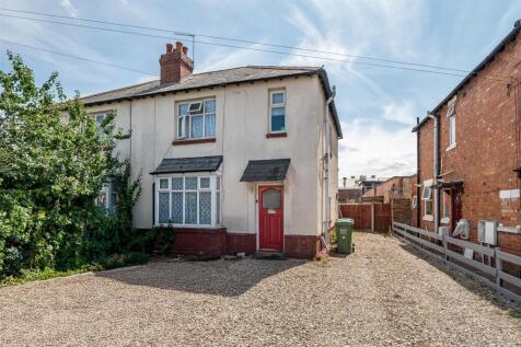 Hurcott Road, Kidderminster 3 bed semi