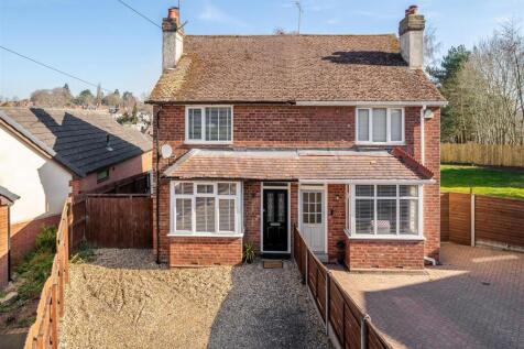Heathfield Crescent, Kidderminster 2 bed semi