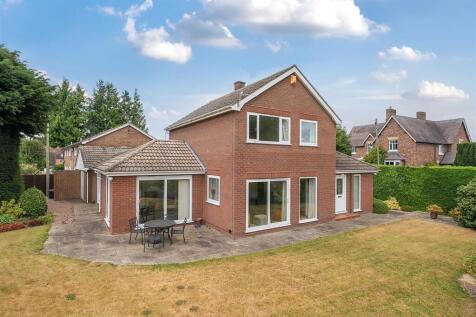 Silver Chains, Kenley Road Harley... 4 bed detached house for sale