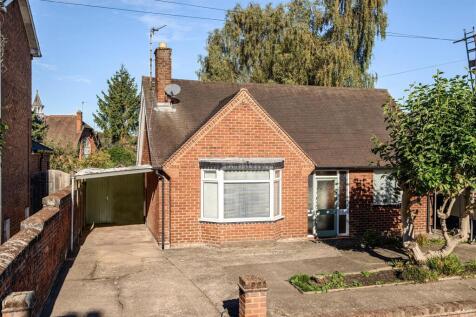 30 Belle Vue Road, Shrewsbury, SY3 7LL 2 bed detached bungalow for sale