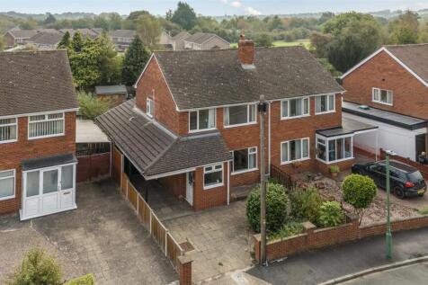12 Sussex Drive, Shrewsbury, SY3 7NG 3 bed semi