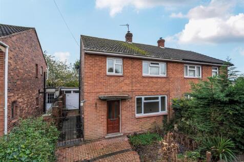 44 Comet Drive, Shrewsbury, SY1 4AZ 3 bed semi