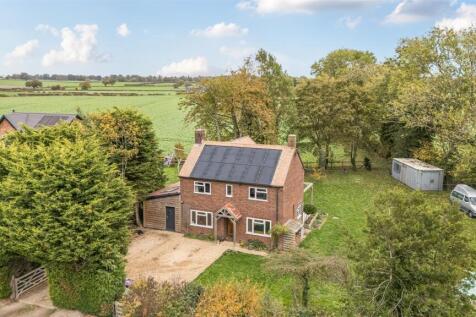 New Cottage Farm, Rodefern Lane... 3 bed detached house for sale