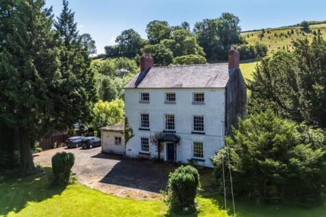 Manafon, Welshpool 8 bed house for sale