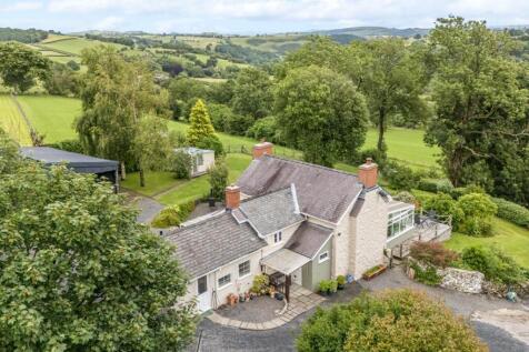 Llanfair Caereinion, Welshpool 3 bed country house for sale