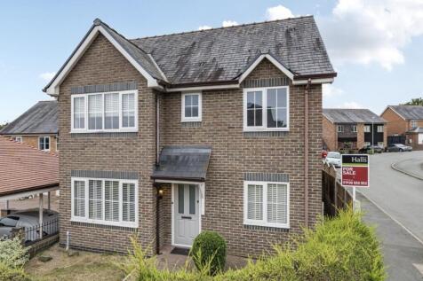 Berllan Deg, Llansantffraid 4 bed detached house for sale