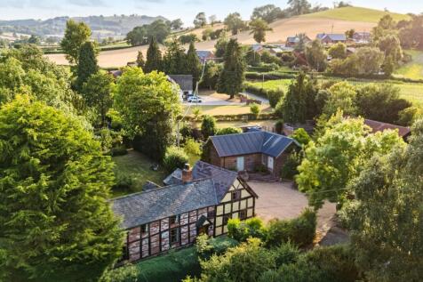 Kerry, Newtown 2 bed detached house for sale