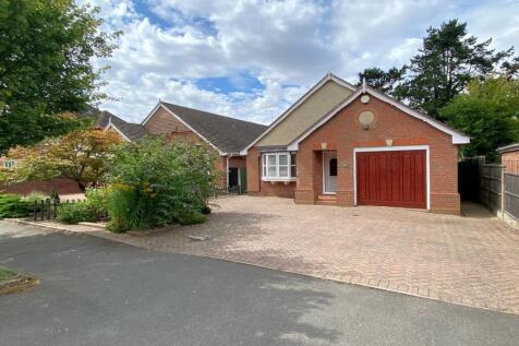 Foley Road, Stourbridge, DY9 3 bed detached bungalow for sale