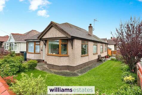 4 bedroom detached bungalow for sale