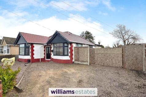 4 bedroom detached bungalow for sale