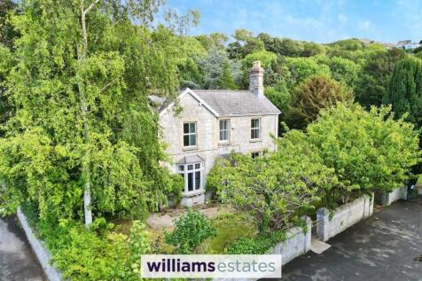 4 bedroom character property for sale