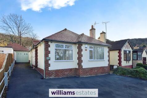 2 bedroom detached bungalow for sale