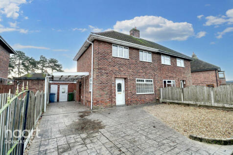 2 bedroom semi-detached house for sale