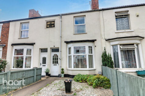 Bentley Road, Bentley, Doncaster 2 bed terraced house for sale