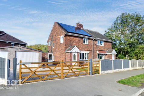 Tait Avenue, Edlington, Doncaster 3 bed semi