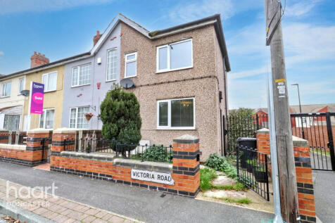 Victoria Road, Edlington, Doncaster 2 bed end of terrace house for sale