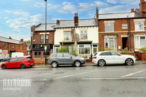 3 bedroom terraced house for sale