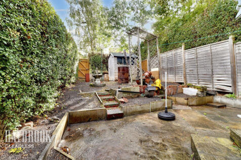 Blackstock Road, Sheffield 3 bed terraced house for sale