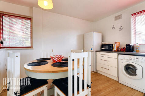 Bankwood Road, Sheffield 3 bed townhouse for sale